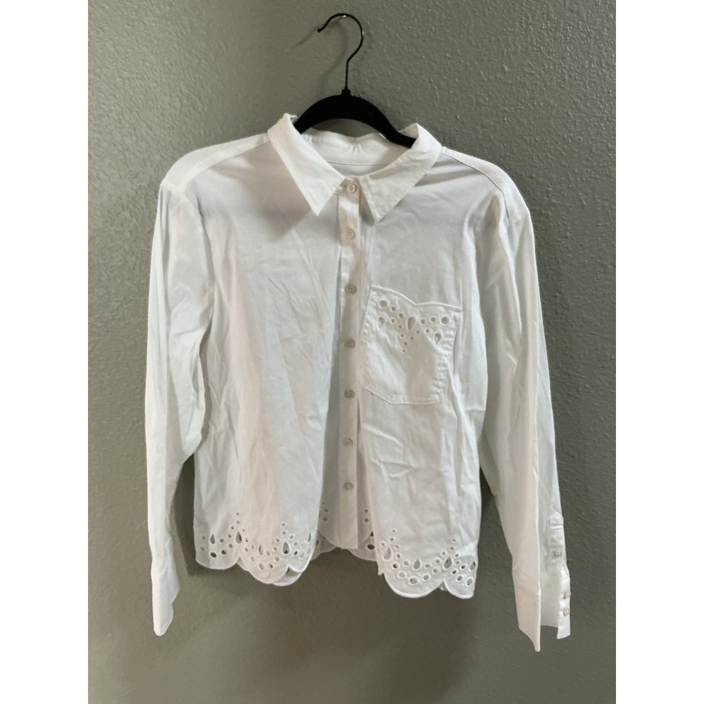 Chico's Button Down Shirt Womens 2 White Excellent Eyelet Scallop Hem